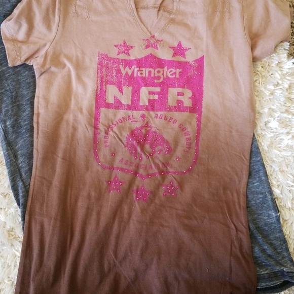 T-shirt bundle - Picture 4 of 6